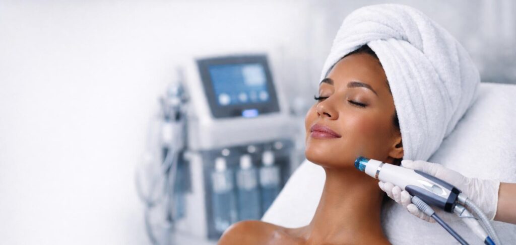 Facials im Vergleich: Welche Behandlung passt zu welchem Hauttyp?